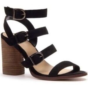 NWOT - Crevo Macer Strappy Buckle Sandals Black 8.5